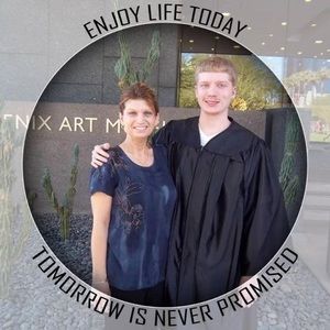 Meet your Posher, Sally